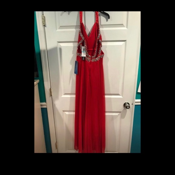 My Michelle formal dress - Picture 2 of 3